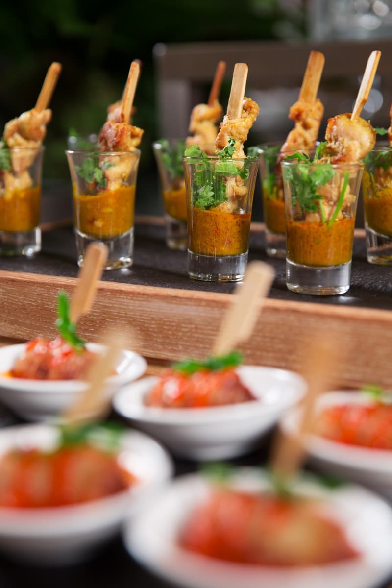 catering per a dinars populars